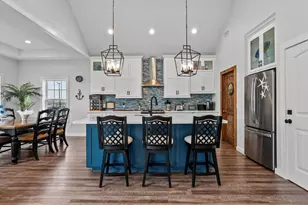 822 W 2nd St, Freeport, TX 77541 - Photo 13