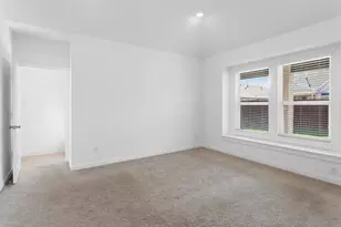 10227 Van Gogh Ct, Iowa Colony, TX 77583 - Photo 11