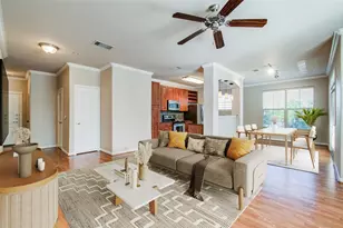 1711 Old Spanish Trl, Houston, TX 77054 - Photo 3