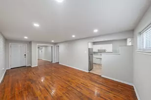 311 Hawthorne St, Houston, TX 77006 - Photo 3