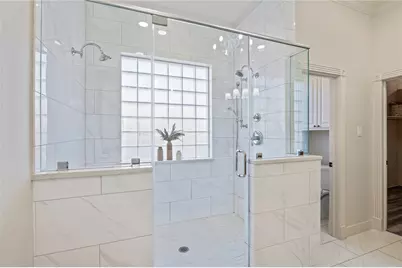 204 Leisure Lane, Friendswood, TX 77546 - Photo 31