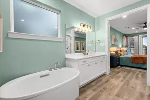 1402 Oceanside Ln, League City, TX 77573 - Photo 33