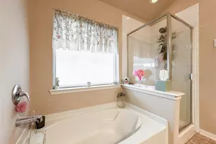 7031 Musclewood Rd, Baytown, TX 77521 - Photo 9