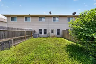 11515 Champions Green Dr, Houston, TX 77066 - Photo 23