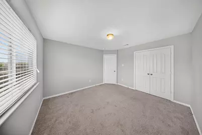 11515 Champions Green Drive, Houston, TX 77066 - Photo 19