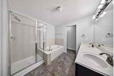 11515 Champions Green Drive, Houston, TX 77066 - Photo 13