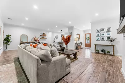 25127 E Tara Plantation Drive E, Tomball, TX 77375 - Photo 7