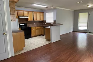 4346 Maggie St, Houston, TX 77051 - Photo 3