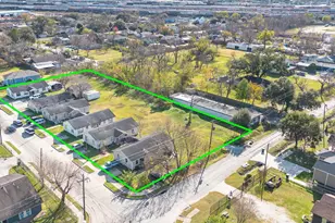 6002 Collingsworth St, Houston, TX 77026 - Photo 9