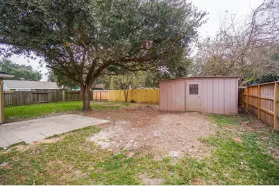 2711 Pheasant Creek Drive, Sugar Land, TX 77498 - Photo 31