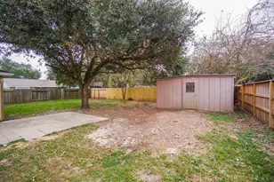 2711 Pheasant Creek Dr, Sugar Land, TX 77498 - Photo 31