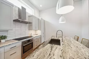 2113 Emancipation Ave, Houston, TX 77003 - Photo 19