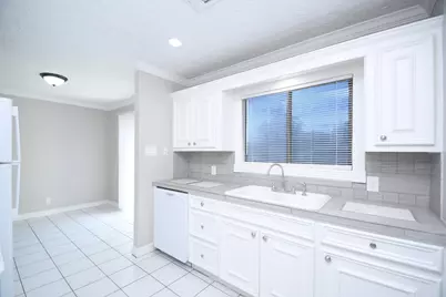 4726 Charriton Drive, Houston, TX 77039 - Photo 11