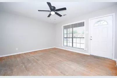 4726 Charriton Drive, Houston, TX 77039 - Photo 3