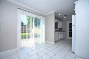 4726 Charriton Dr, Houston, TX 77039 - Photo 5