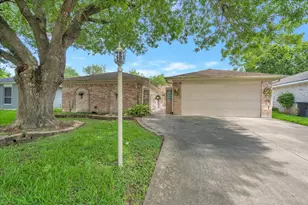 855 Silverpines Rd, Houston, TX 77062 - Photo 1