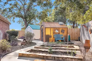 13117 Point Dr, Willis, TX 77318 - Photo 7