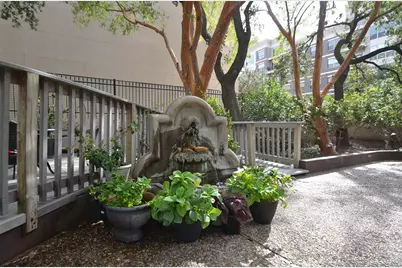 5150 Hidalgo Street #202, Houston, TX 77056 - Photo 39