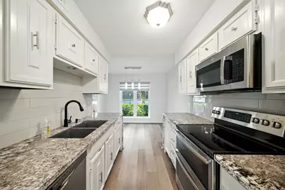 10333 Longmont Drive #35/3, Houston, TX 77042 - Photo 7