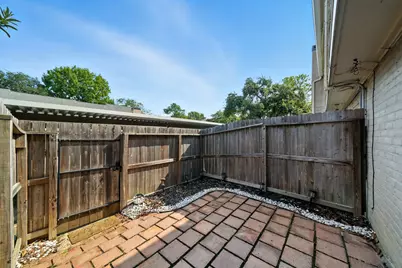 10333 Longmont Drive #35/3, Houston, TX 77042 - Photo 19