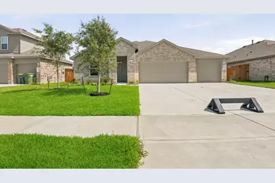 501 Comal Trail, Dayton, TX 77535 - Photo 1
