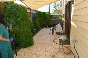 11133 Olympia Dr, Houston, TX 77042 - Photo 37
