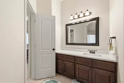 13929 North Lake Branch Lane, Houston, TX 77044 - Photo 23