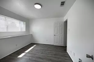 15523 Pensgate St, Houston, TX 77062 - Photo 21