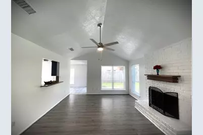 15523 Pensgate Street, Houston, TX 77062 - Photo 7