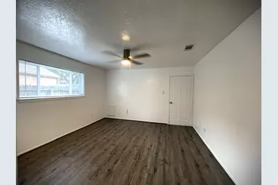 15523 Pensgate Street, Houston, TX 77062 - Photo 11