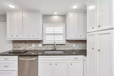 4611 Merwin Street, Houston, TX 77027 - Photo 13