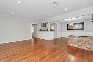 4611 Merwin St, Houston, TX 77027 - Photo 5