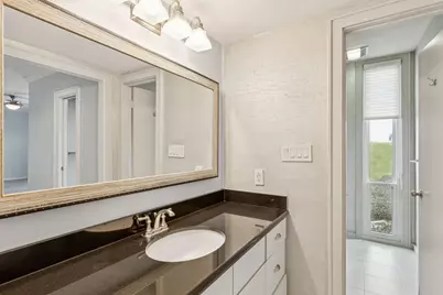 2194 Twin Lakes Boulevard, West Columbia, TX 77486 - Photo 13