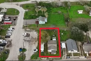 2562 1st St, Ingleside, TX 78362 - Photo 19