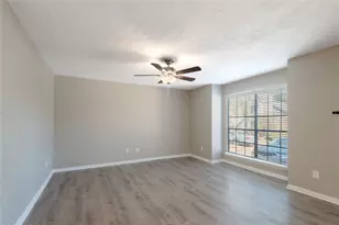 2402 Sycamore Ave, Huntsville, TX 77340 - Photo 7