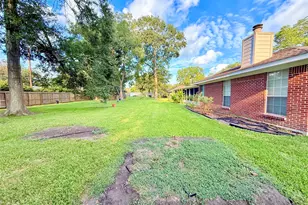 204 Hillcrest Dr, Alvin, TX 77511 - Photo 41