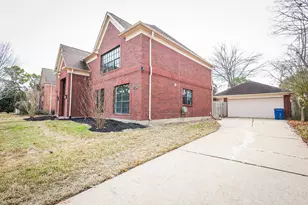 18703 Evergreen Falls Dr, Houston, TX 77084 - Photo 5