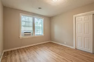 203 Beatrice St, La Marque, TX 77568 - Photo 11