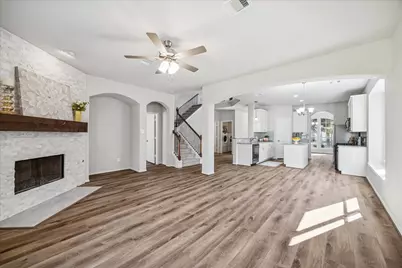 519 Trail Springs Court, Kingwood, TX 77339 - Photo 13