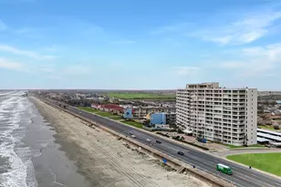 7700 Seawall Blvd, Galveston, TX 77551 - Photo 35