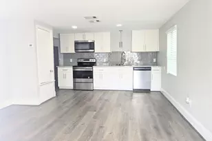813 1/2 Alexander St, Houston, TX 77007 - Photo 3