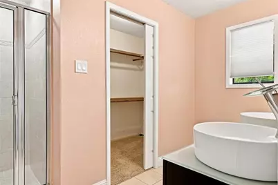 105 Perth Street, Victoria, TX 77904 - Photo 15