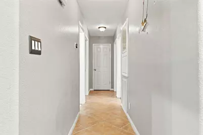 105 Perth Street, Victoria, TX 77904 - Photo 9