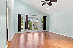 105 Perth St, Victoria, TX 77904 - Photo 13