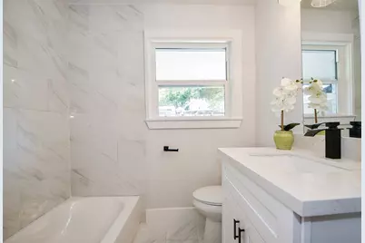 4302 McDermed Drive, Houston, TX 77035 - Photo 21