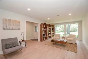 4302 McDermed Dr, Houston, TX 77035 - Photo 7