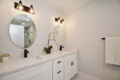 4302 McDermed Drive, Houston, TX 77035 - Photo 19