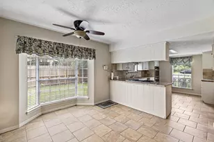 30246 Littlecroft Dr, Spring, TX 77386 - Photo 15