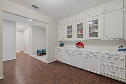 2022 Arcadia Drive, Sugar Land, TX 77498 - Photo 5