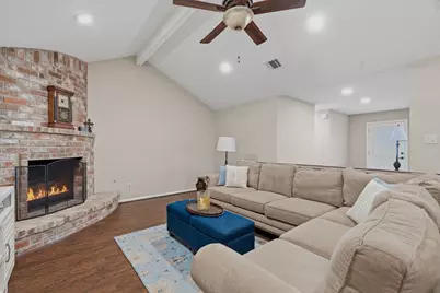2022 Arcadia Drive, Sugar Land, TX 77498 - Photo 11